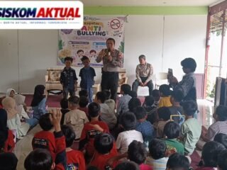 Kapolsek Panongan Edukasi 65 Siswa Sekolah Alam Mekar Bakti tentang Bahaya Bullying