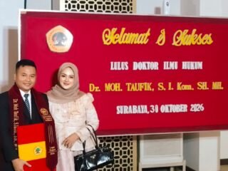 BUNG TAUFIK RESMI RAIH GELAR DOKTOR ILMU HUKUM, SOSOK DOKTOR MUDA DENGAN GAGASAN HUKUM PROGRESIF